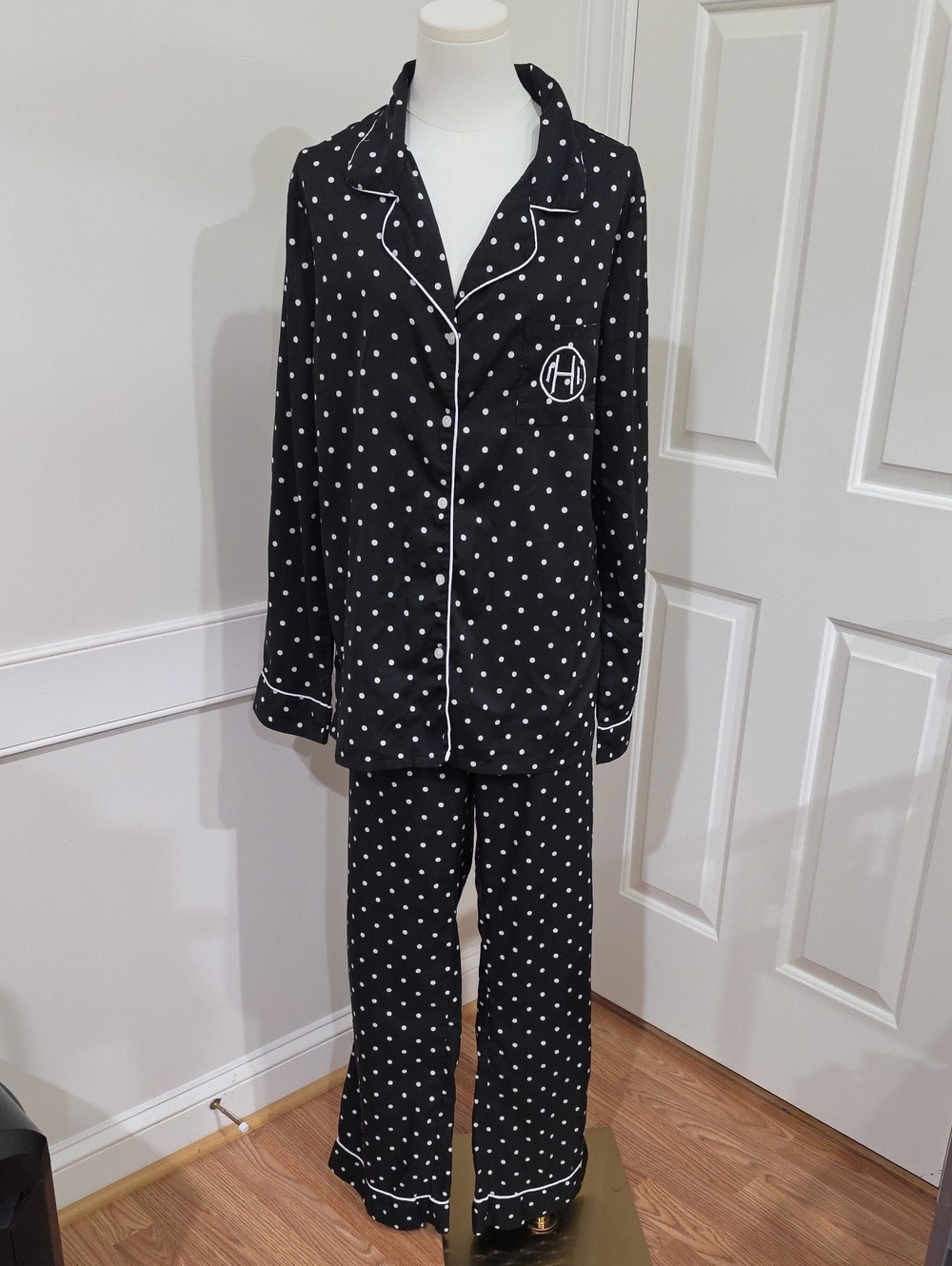 Mud Pie "Follow Your Dreams" Monogram Polka Dot Pajama Set -Size L (Initial "H")